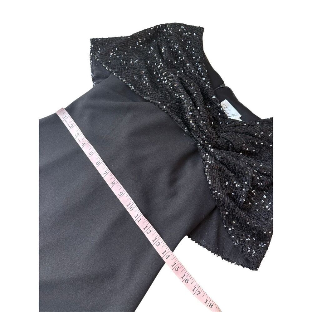 Eliza J Black Sequined Shawl Mermaid Formal Gown Size 6 - Picture 8 of 11